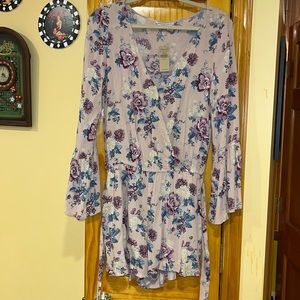 American Eagle Floral Romper!